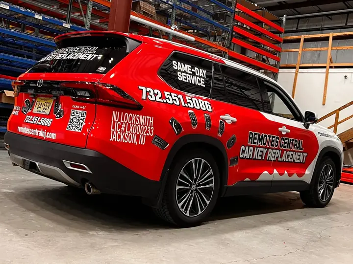 REMOTES CENTRAL partial wrap — rear three-quarter