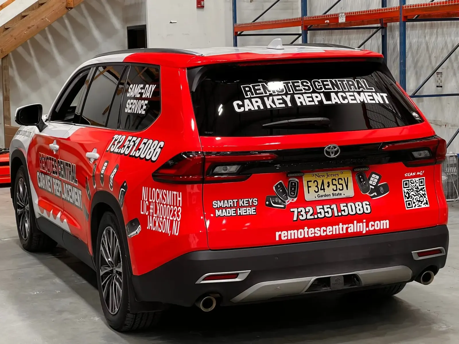 REMOTES CENTRAL partial wrap — rear